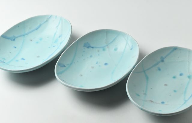 鈴木重孝 17A トルコペールブルー釉打ち水文楕円パスタ皿 ｜ 暮らしの