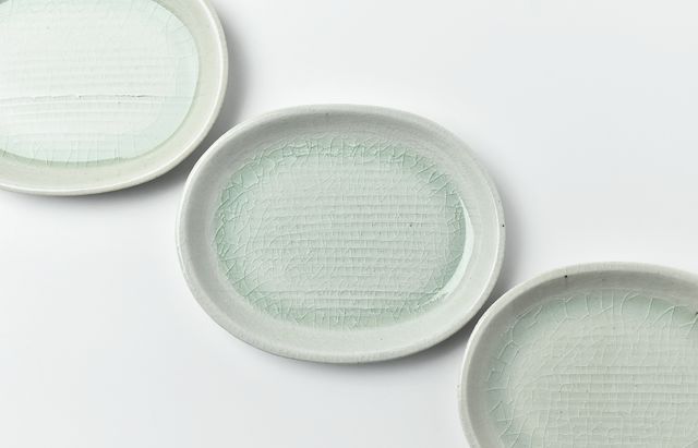 風窯 灰釉楕円小皿 ｜ 暮らしのうつわ花田 和食器 通販