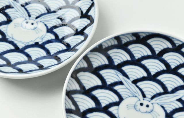 岩永 浩 青海波兎文4寸皿 ｜ 暮らしのうつわ花田 和食器 通販