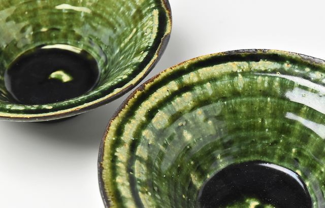 吉田学 縁鉄織部反り鉢（大） ｜ 暮らしのうつわ花田 和食器 通販