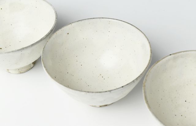 八木橋昇 7 粉引マット丸飯碗深 ｜ 暮らしのうつわ花田 和食器 通販