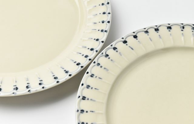 稲村真耶 生成レース文7.5寸皿 ｜ 暮らしのうつわ花田 和食器 通販