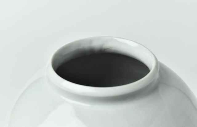 稲村真耶 白磁壺 ｜ 暮らしのうつわ花田 和食器 通販