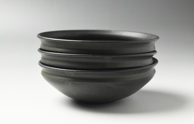 荒賀文成 黒釉五寸馬盥皿｜和食器 通販 暮らしのうつわ 花田