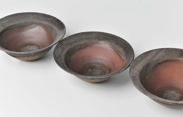 13～14世紀の南蛮鉢 13～14世紀の南蛮鉢