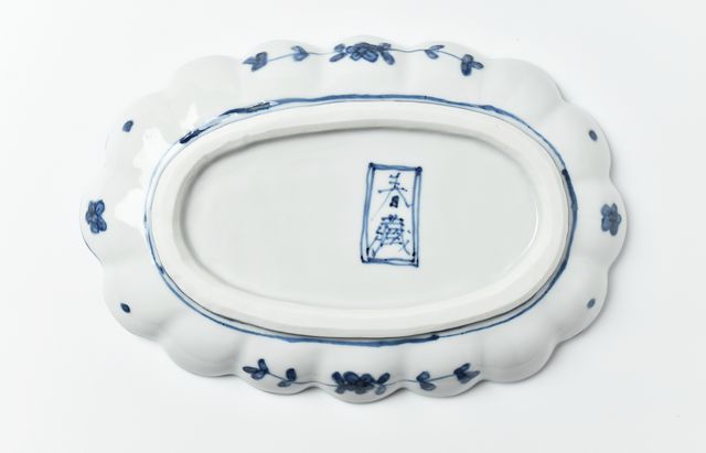 正木春蔵　色絵林間文楕円小鉢　2点セット 正木春蔵 色絵林間文楕円小鉢 2点セット 正木春蔵 色絵林間文楕円