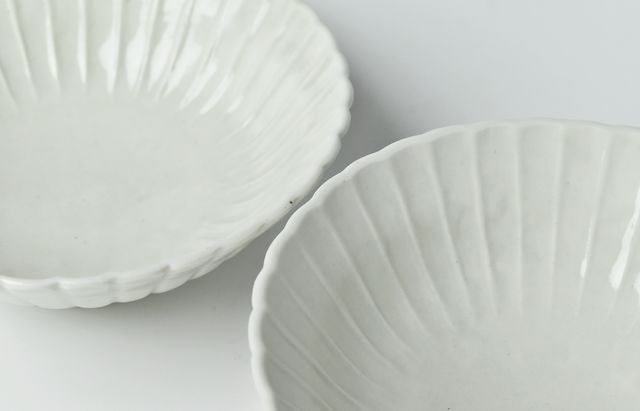 阿部春弥・みか 13 白磁輪花鉢 ｜ 暮らしのうつわ花田 和食器 通販