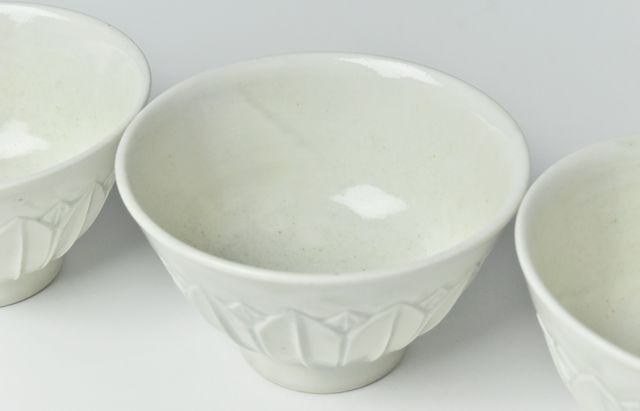 阿部春弥・みか 白磁蓮弁碗 ｜ 暮らしのうつわ花田 和食器 通販