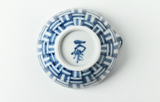 中尾万作 11 染付割付文片口鉢 ｜ 暮らしのうつわ花田 和食器 通販