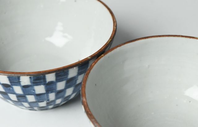 中尾万作 10 染付江戸格子小丼 | 暮らしのうつわ花田 和食器 通販 中尾万作 10 染付江戸格子小丼 | 暮らしのうつわ花田 和食器 通販