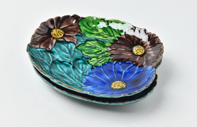 浦陽子 色絵菊平向付 ｜ 暮らしのうつわ花田 和食器 通販