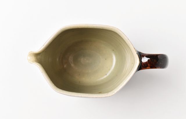 城進 70 飴釉ピッチャー ｜ 暮らしのうつわ花田 和食器 通販