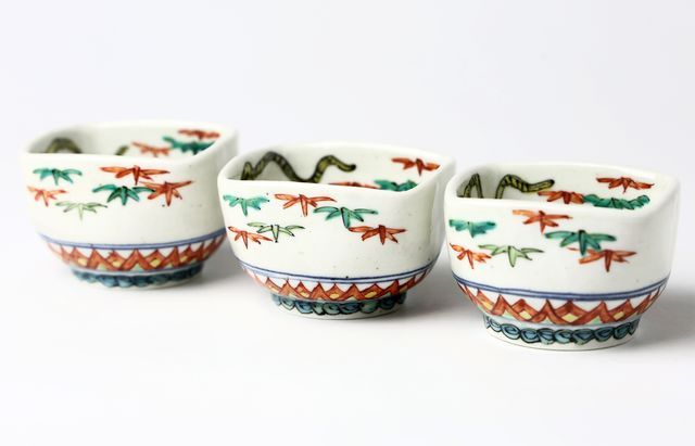 松浦ナオコ 28 色絵竹虎文酒盃 ｜ 暮らしのうつわ花田 和食器 通販