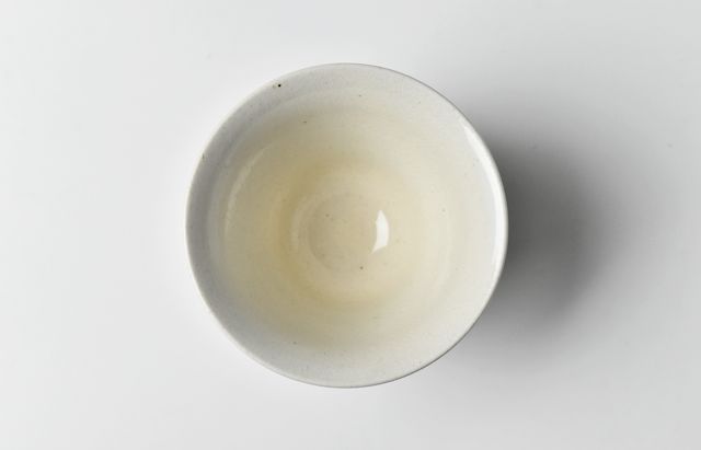 松本郁美 12B 貫入灰釉蓋碗（青鳥） ｜ 暮らしのうつわ花田 和食器 通販