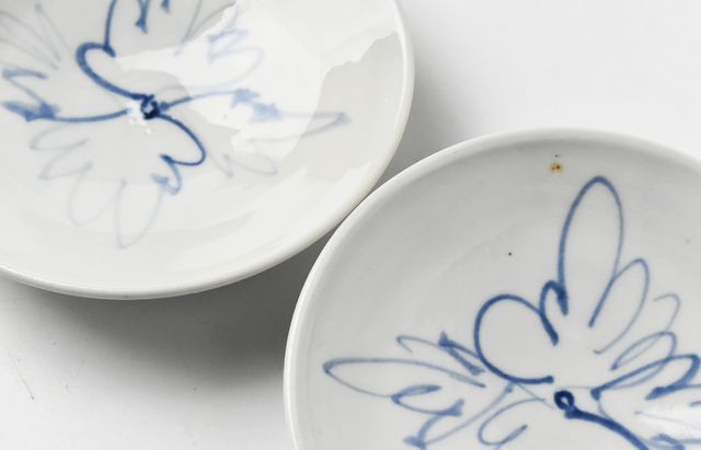 水垣千悦 108 狂草体文様小皿 花 ｜ 暮らしのうつわ花田 和食器 通販