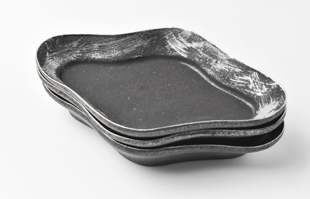 山本哲也 27 sabi-刷毛目銀彩木瓜形皿 ｜ 暮らしのうつわ花田 和食器 通販