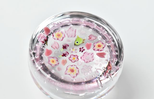 三留舞 26 桜咲く ペーパーウェイト ｜ 暮らしのうつわ花田 和