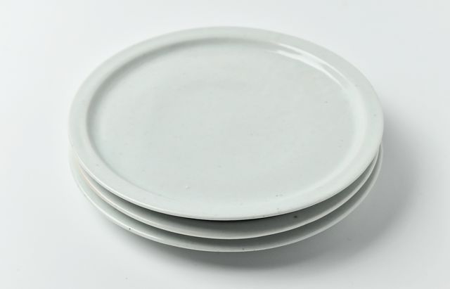 藤塚光男 白磁平皿 ｜ 暮らしのうつわ花田 和食器 通販