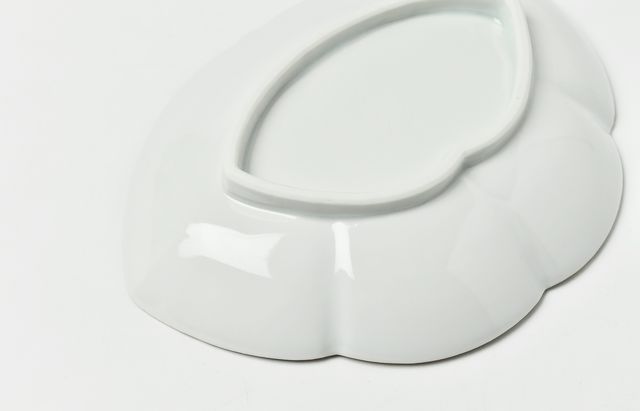 水野克俊 白磁口紅蝶形皿 ｜ 暮らしのうつわ花田 和食器 通販