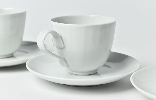 水野克俊 白磁面取コーヒーC/S ｜ 暮らしのうつわ花田 和食器 通販