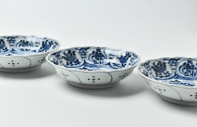 岩永浩 芙蓉手兎文輪花向付 ｜ 暮らしのうつわ花田 和食器 通販