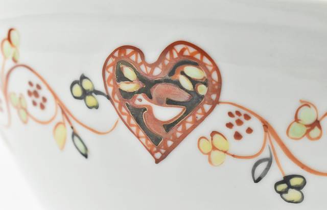 岡本修 赤絵唐草文深鉢 ｜ 暮らしのうつわ花田 和食器 通販