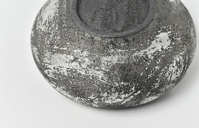 山本哲也 33B sabi-刷毛目銀彩空鉢（大） ｜ 暮らしのうつわ花田 和