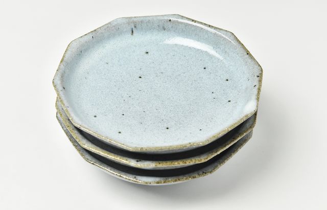 古賀雄二郎 十角深皿5寸 藁灰釉【H】 ｜ 暮らしのうつわ花田 和食器 通販