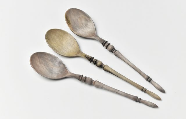 鈴木潤吾 4B スープスプーン 楓（草木染め） ｜ 暮らしのうつわ花田 和