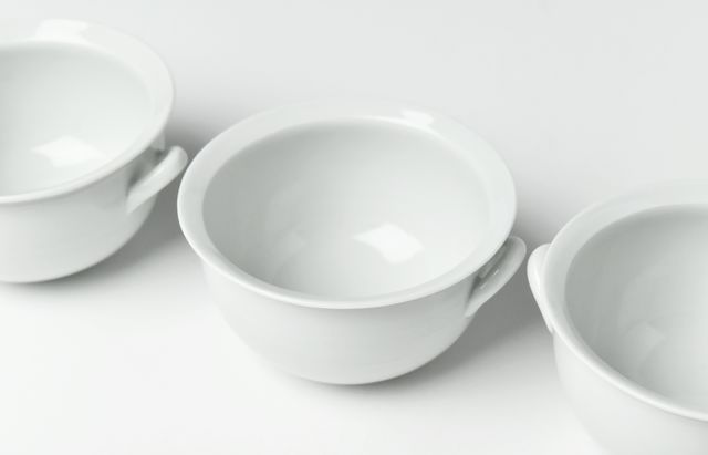 水野克俊 62 白磁手付蓋物 ｜ 暮らしのうつわ花田 和食器 通販