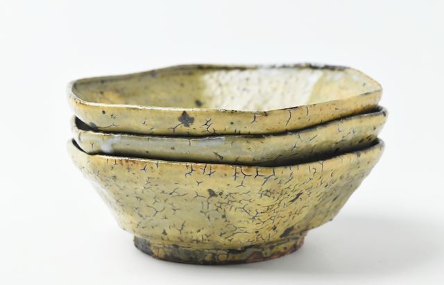 工藤和彦 21 黄粉引六角小鉢 ｜ 暮らしのうつわ花田 和食器 通販