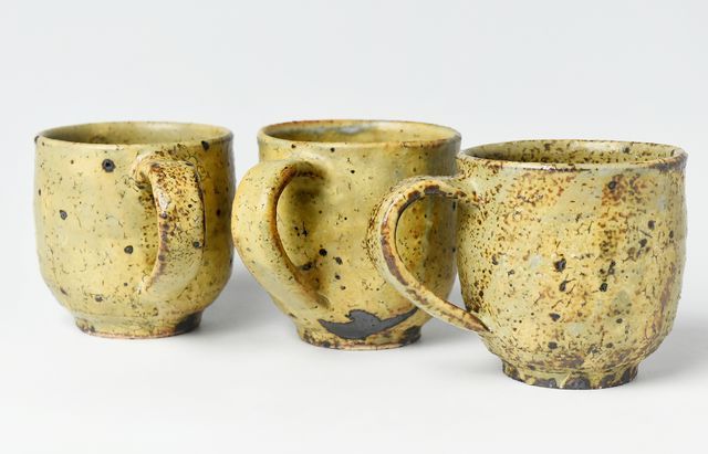 工藤和彦 61 黄粉引マグカップ ｜ 暮らしのうつわ花田 和食器 通販