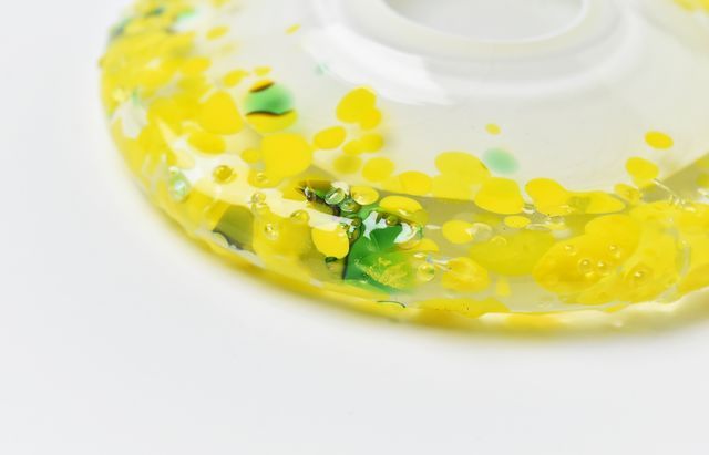 ★素敵　ガラス器　お皿　小花もよう　　　♡黄色 河上智美 ミモザの小皿 ｜ 暮らしのうつわ花田 和食器 通販