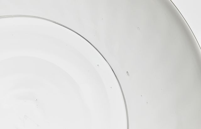 河上智美絞りリム7寸皿（グレー）｜暮らしのうつわ花田和食器通販