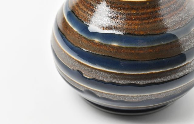 宮岡麻衣子 33 錆瑠璃線文壺 ｜ 暮らしのうつわ花田 和食器 通販