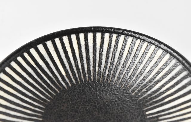 D GREEN ✴︎Mega Rare✴︎ 南部 哀愁 極上皿 増渕篤宥 22 深皿（トクサ・4号） ｜ 暮らしのうつわ花田 和食器 通販