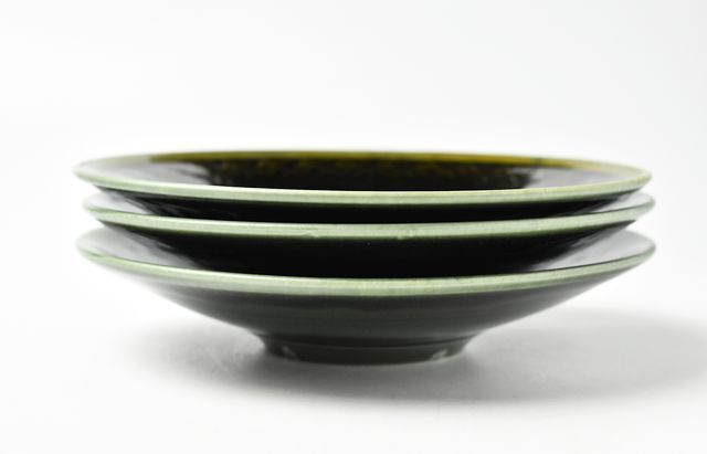 増渕篤宥 25 青釉掛分浅鉢（中） ｜ 暮らしのうつわ花田 和食器 通販