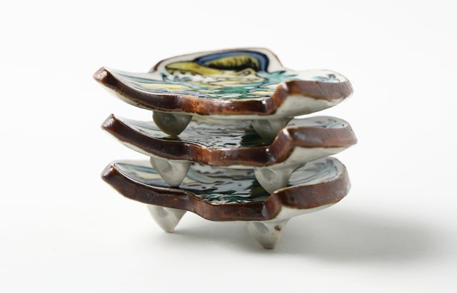 松浦コータロー　箸置き 松浦コータロー 8 色絵ダルウィノプテルス箸置 ｜ 暮らしのうつわ花田