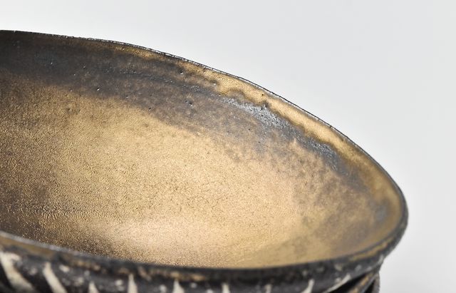 山本哲也 43 金彩釉印判オーバルボウル（大） ｜ 暮らしのうつわ花田