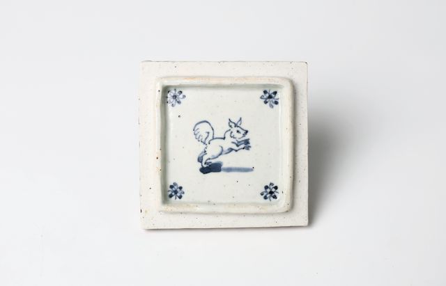 松浦コータロー 36 色絵阿蘭陀リス文陶筥 ｜ 暮らしのうつわ花田 和