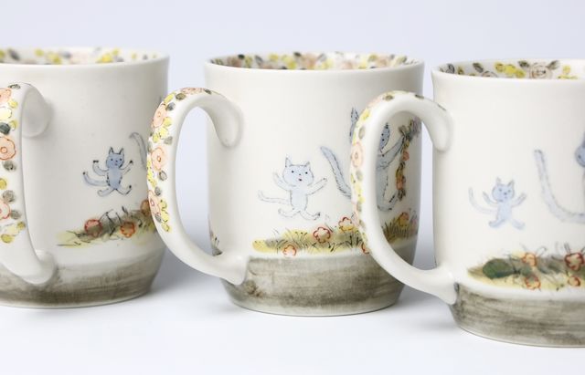 松浦ナオコ　ねことうさぎのマグカップ 松浦ナオコ 12 猫とうさぎのマグカップ（みんなでリース作り