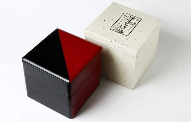 浄法寺 三段角重箱（片身替） ｜ 暮らしのうつわ花田 和食器 通販