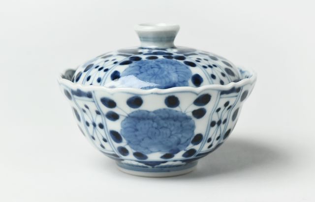 岩永 浩 芙蓉手文輪花蓋向付