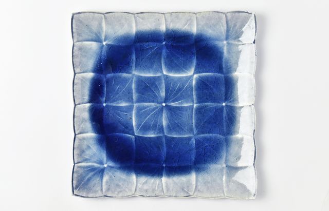 雪ノ浦裕一 藍釉紫陽花文四方大皿