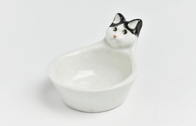 阿部春弥・みか コーヒーメジャーか豆鉢かB