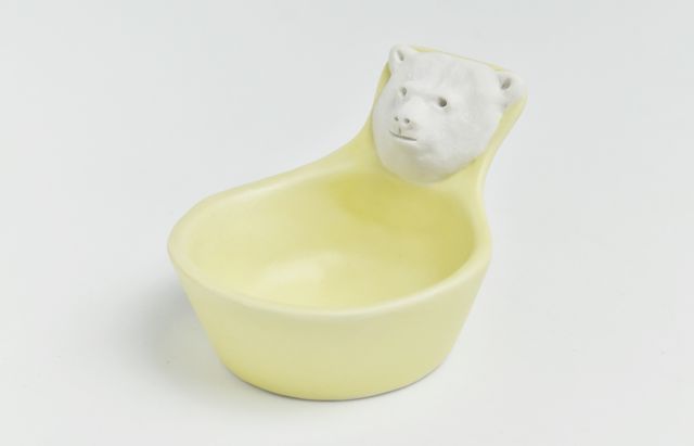 阿部春弥・みか コーヒーメジャーか豆鉢かN