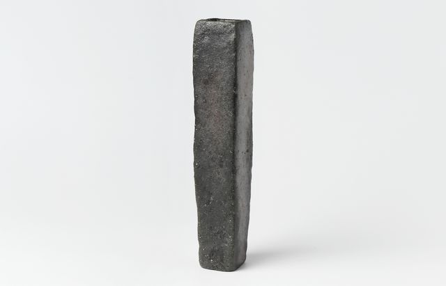 田中佐和子 筒掛花入(角)