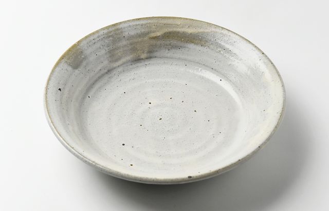 余宮隆 11 粉引 端反り7寸鉢