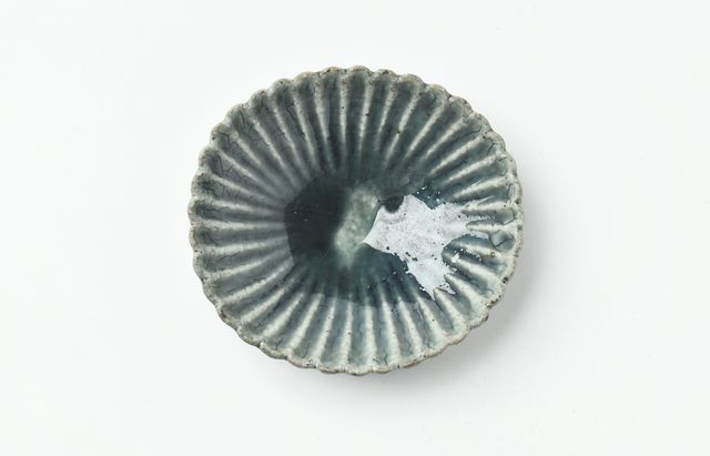 杉本太郎 33 小菊皿緑