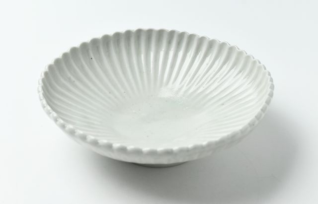 杉本太郎 67 白磁6寸菊花鉢